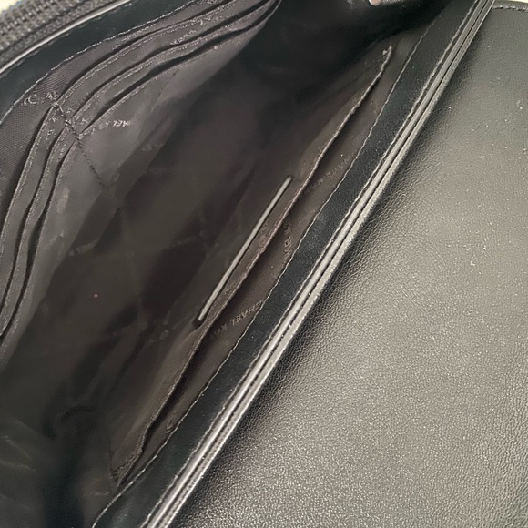 Michael Kors Shoulder/Crossbody bag with Quilting - Picture 11 of 12